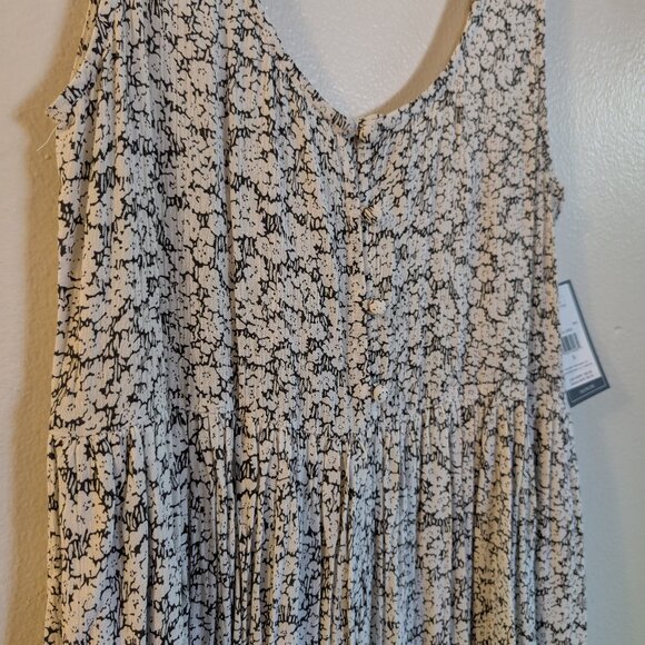 Volcom Bae Bae Doll Dress - Picture 2 of 7